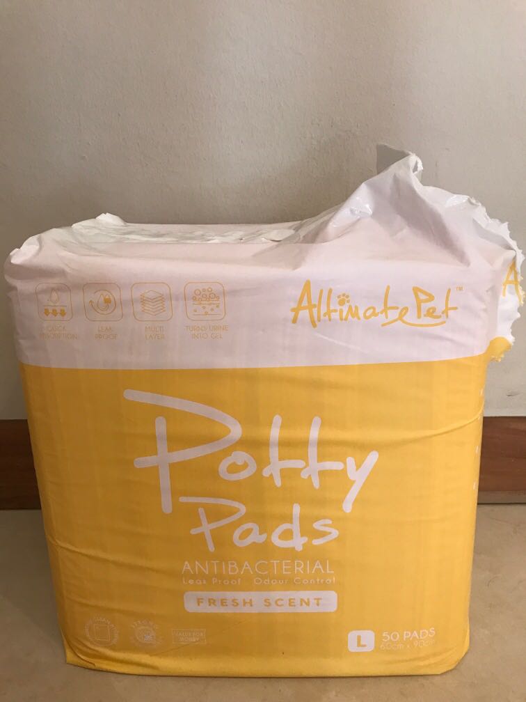 Potty pads, Pet Supplies, Homes & Other Pet Accessories on Carousell