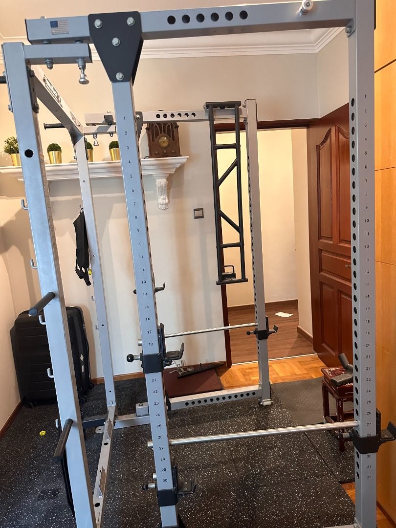 Power rack only with delivery, Sports Equipment, Other Sports Equipment ...