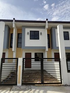Preselling Townhouse in Trece Martires Cavite