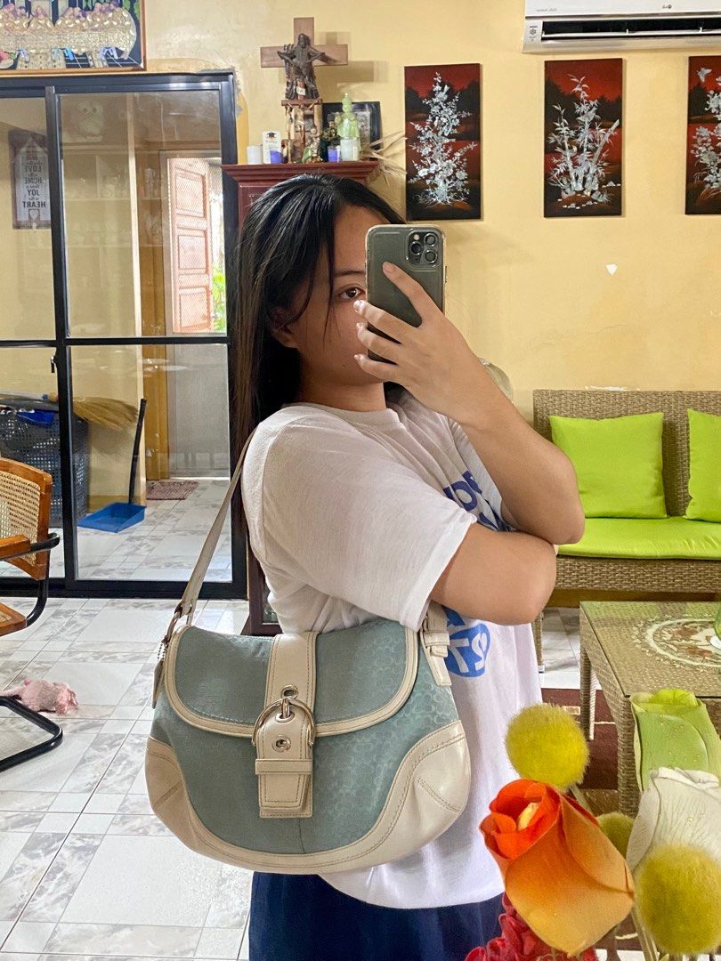 Baby blue coach bag discount