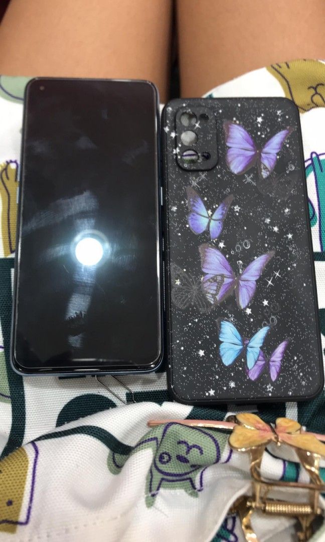 Realme 7 pro (Category: Realme) located in Manila. Submitted by sheens9 (Listing ID 1247173242, Image 2). Description: for sale only realme 7 pro 8gb ram, 128gb storage lady owned in verygood condition no issue gagamtin nalang unit cases sama ko na mga tempered glasses rfs: spare phone.