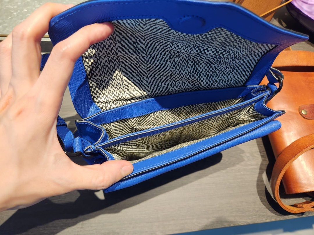 Rebecca minkoff mini discount kate bucket crossbody