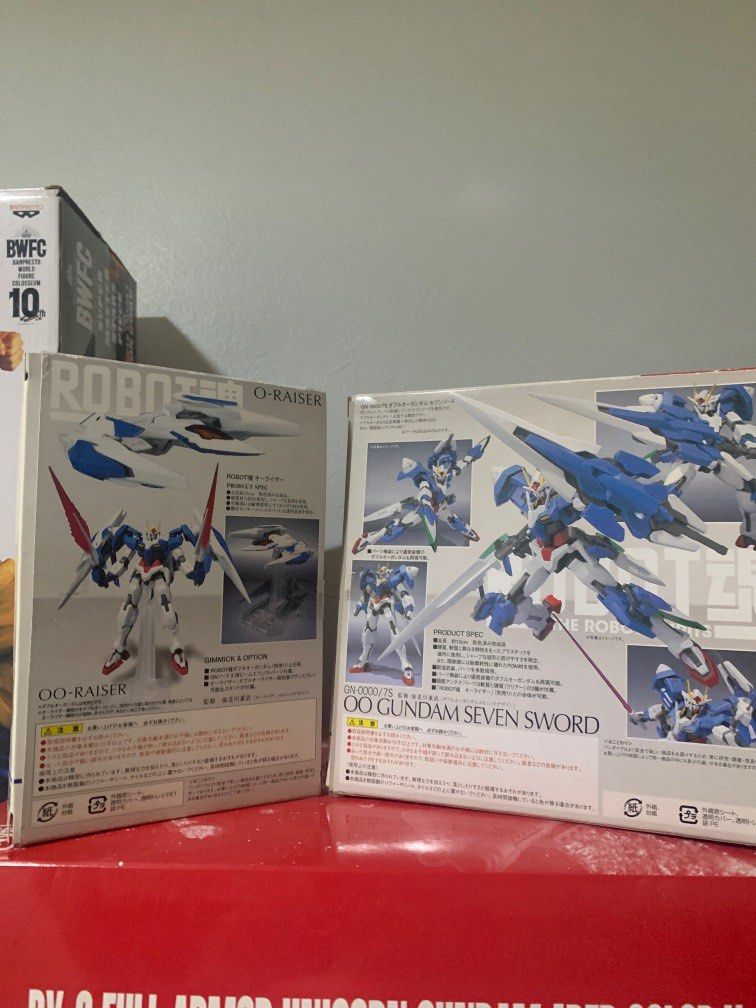 Robot Spirits 00 Gundam Seven Sword and 0 Raiser set Hobbies Toys