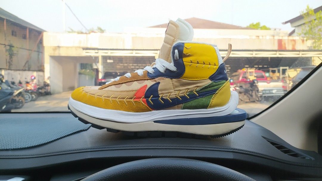 nike ld vaporwaffle mix sacai jean paul gaultier sesame