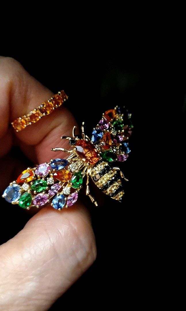 Gold bumble bee outlet ring