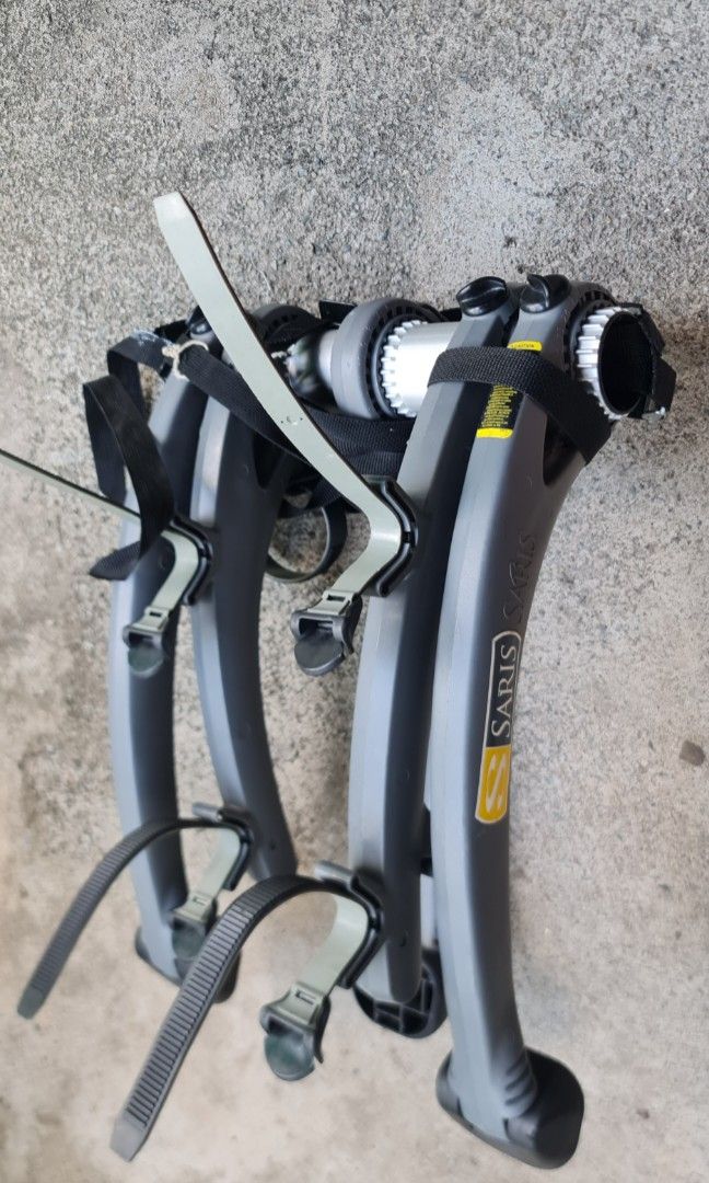 Saris bike shop rack for sale