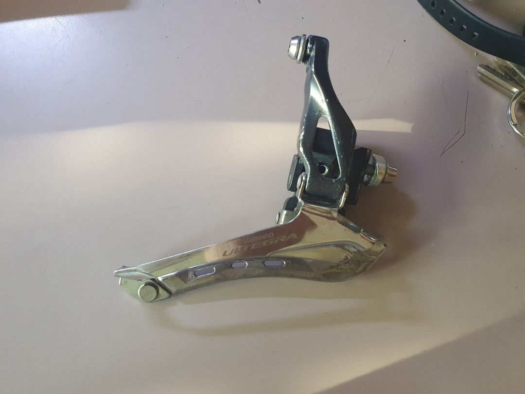 Shimano Ultegra R8000 Deragliatore anteriore (a fascetta