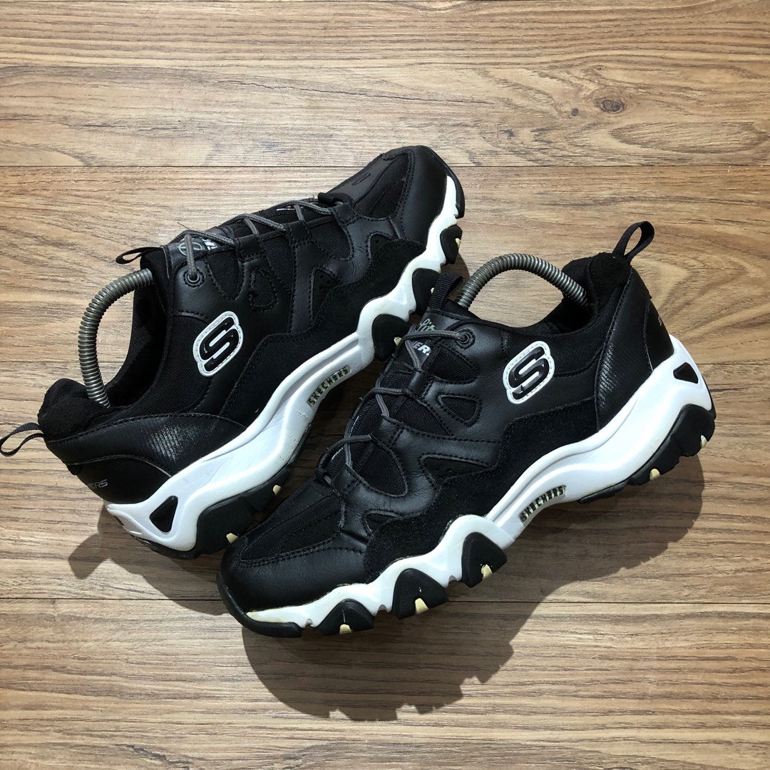 Skechers 552 store