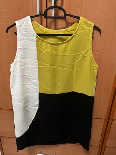 (Category: ) located in . Submitted by posh.14 (Listing ID 1247284361, Image 1). Description: .