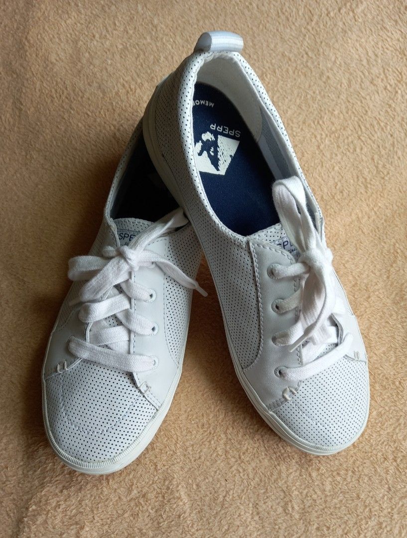 Sperry crest vibe mini perforated sneaker sale