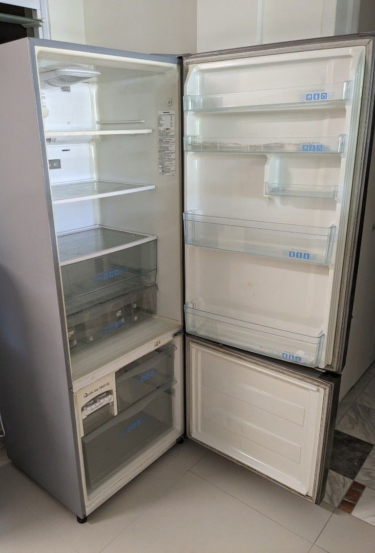 Sturdy and dependable inverter refrigerator on Carousell