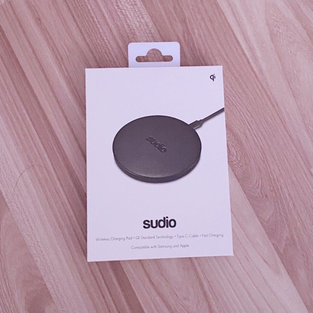 Sudio Black Ladd Wireless Charging Pad QI Standard Technology
