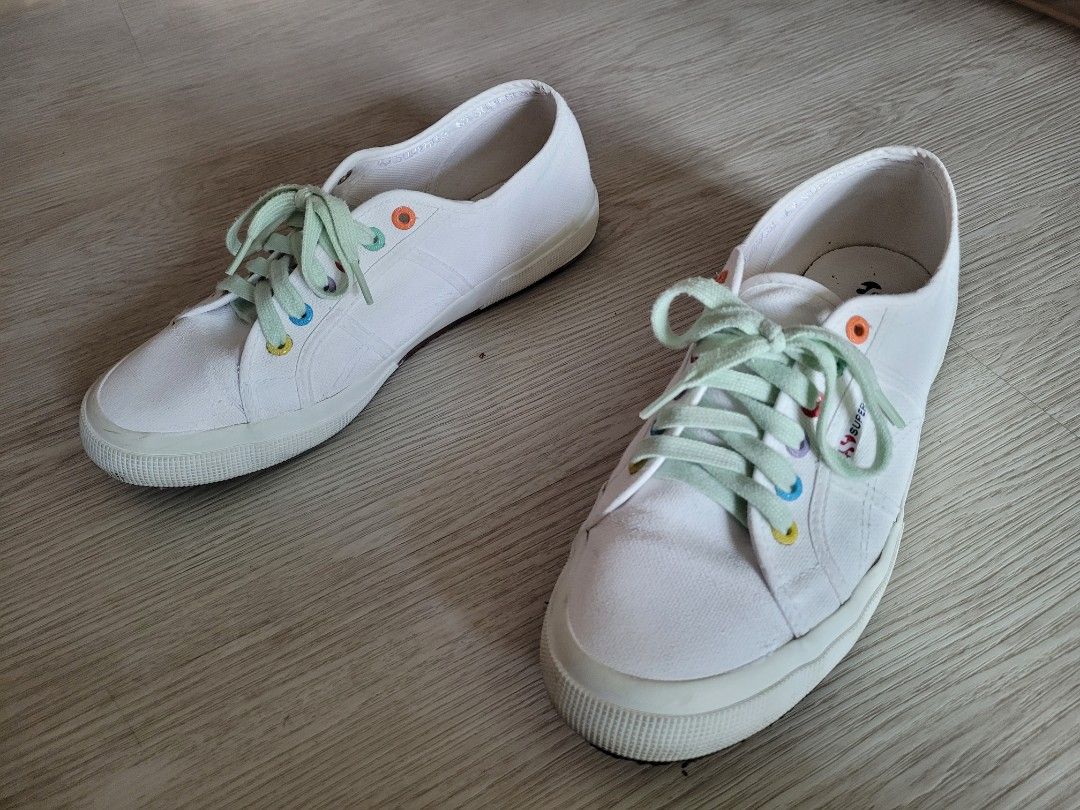 Superga sizing outlet
