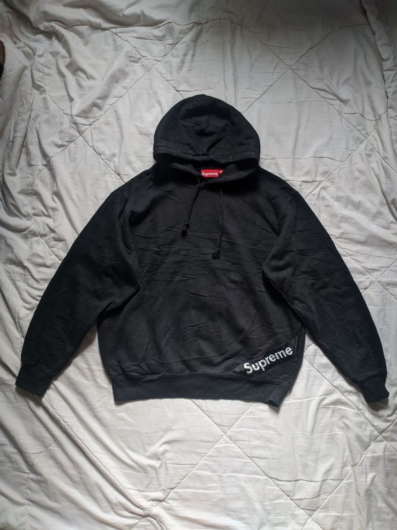 Supreme corner deals logo hoodie