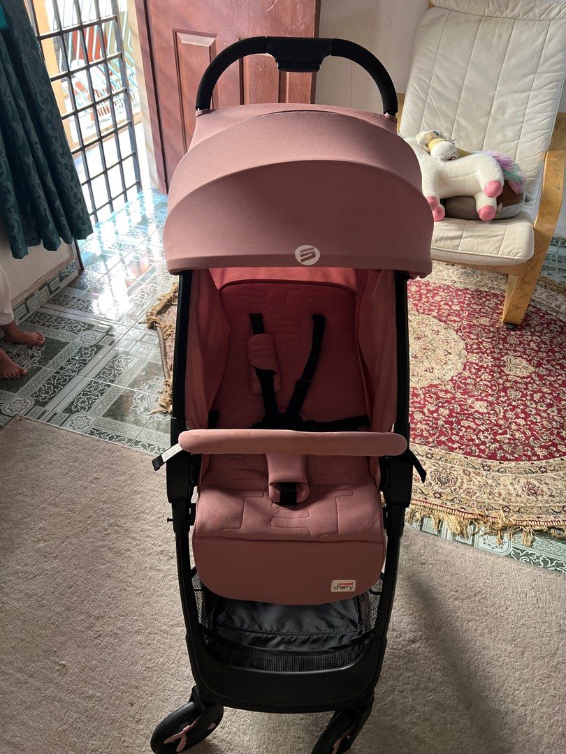 Scr16 stroller top