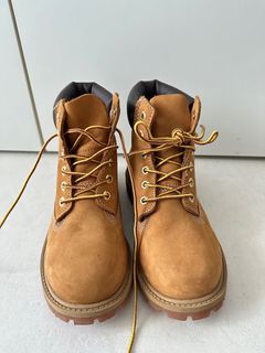 Kids timberland outlet boots size 5
