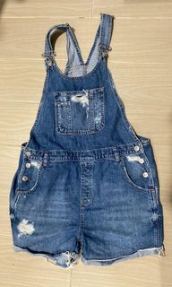 (Category: ) located in . Submitted by ysabel_preloved (Listing ID 1247188114, Image 1). Description: .