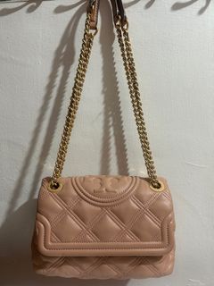 （分類：）位於 。 由 imhellokitty 提交（商品編號 1247223454，圖片 1）。簡介： 。
