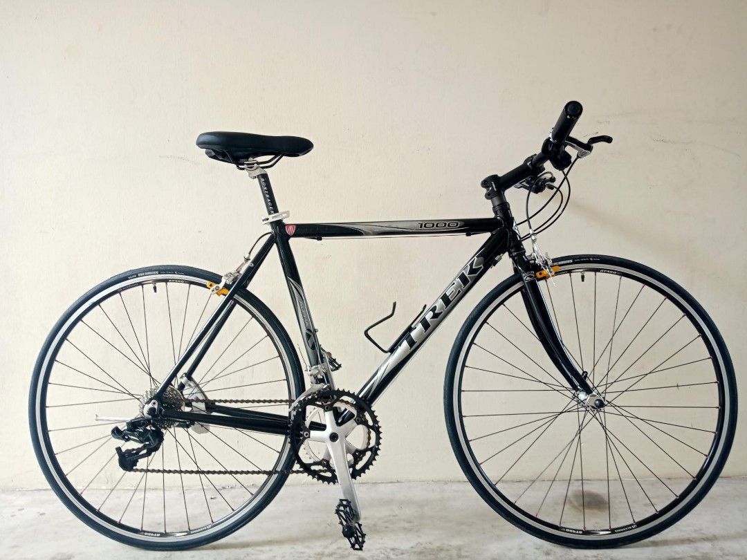 Trek 1000 hybrid bike 2025