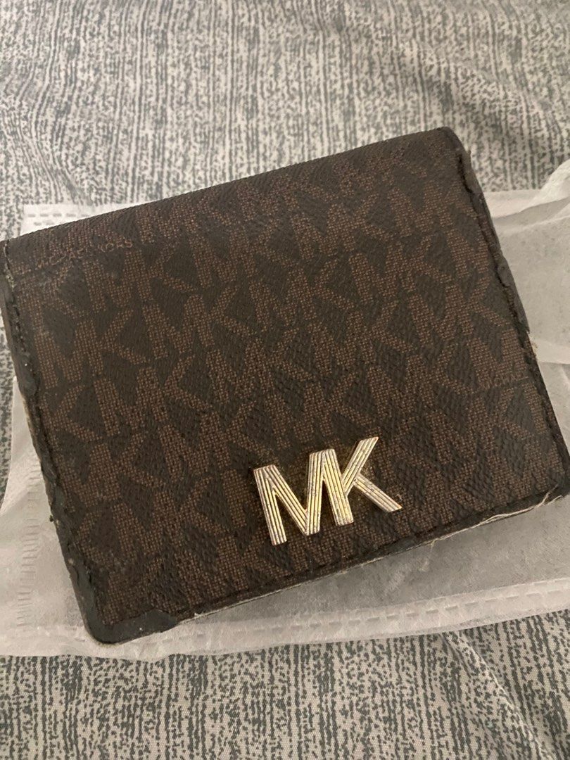 Used original mk wallet Luxury Bags Wallets on Carousell