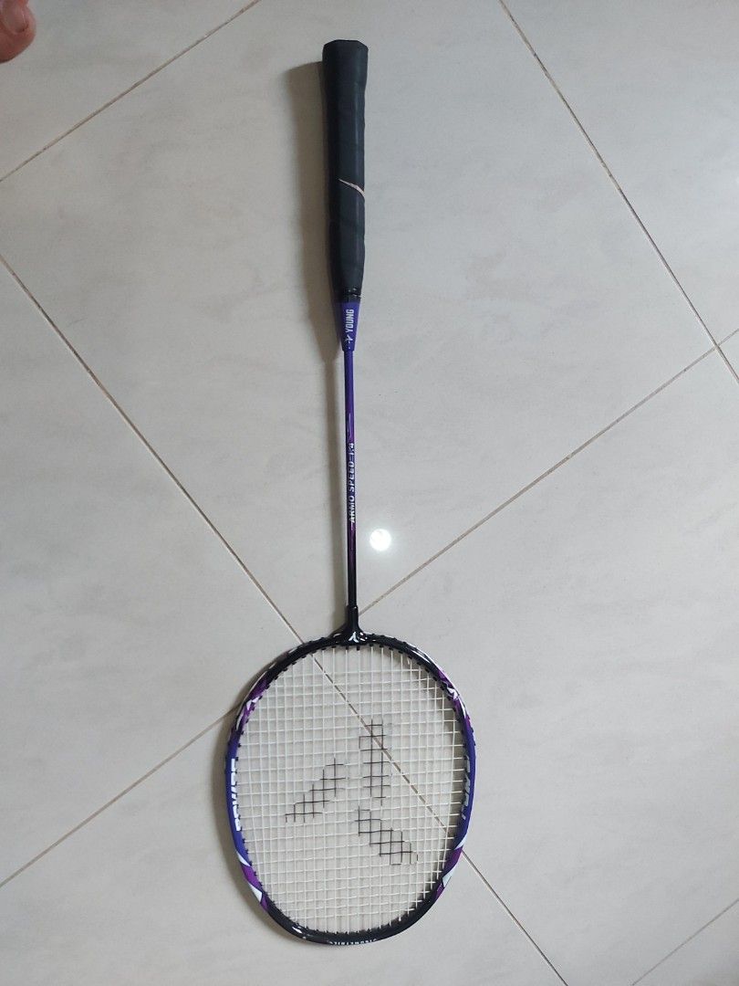 Used YOUNG Badminton Racket, Sports Equipment, Sports & Games, Racket