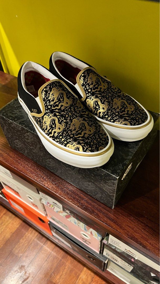 Black and gold slip cheap on vans