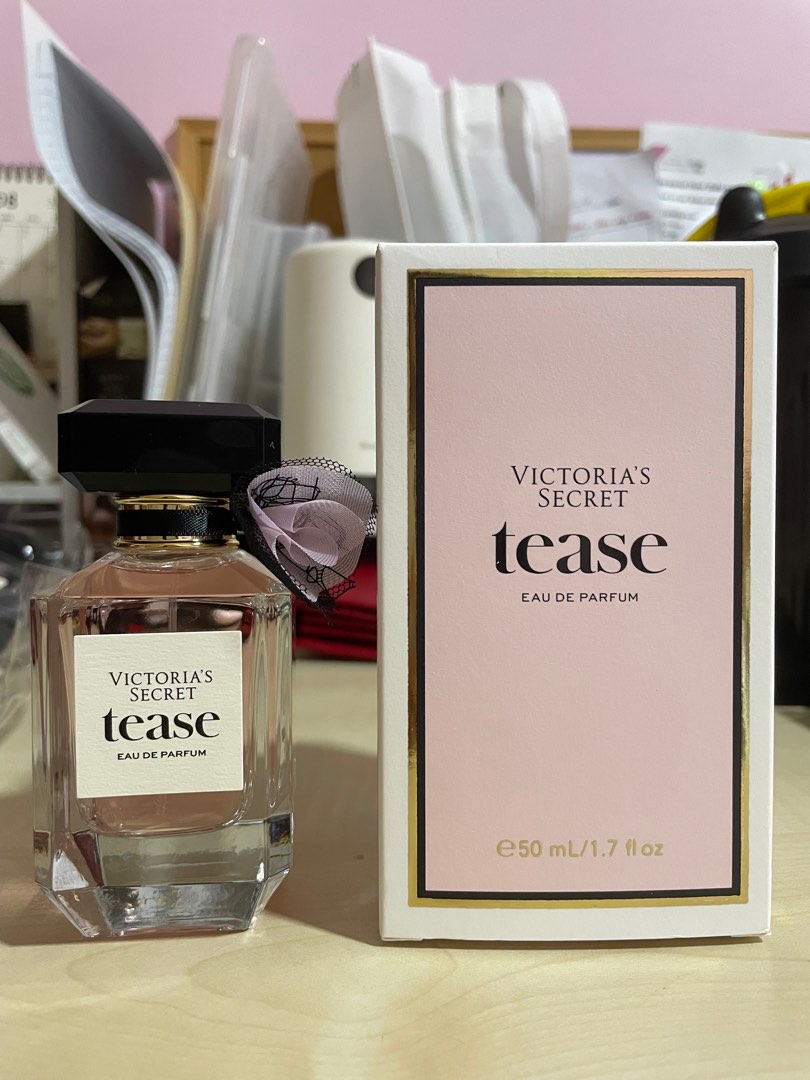  Victoria's Secret Tease Flower Eau De Parfum 1.7 fl