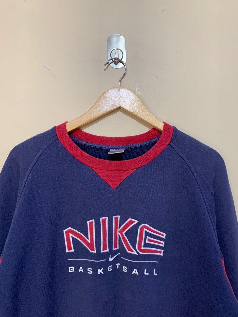 Vintage nike embroidered crewneck sweatshir outlet