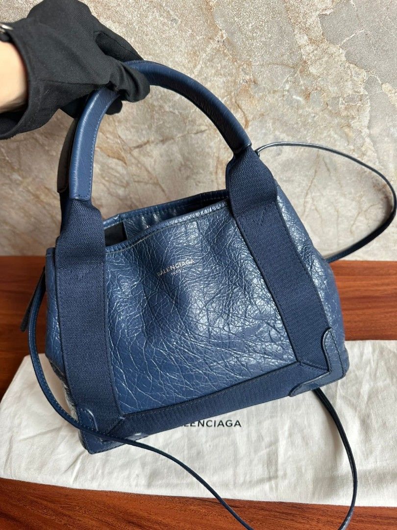 Balenciaga cabas leather outlet