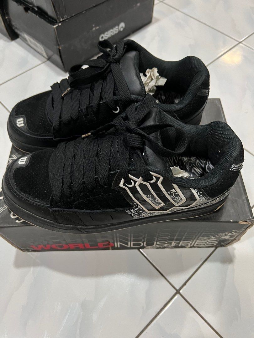 WORLD INDUSTRIES DEAD STOCK ITEM