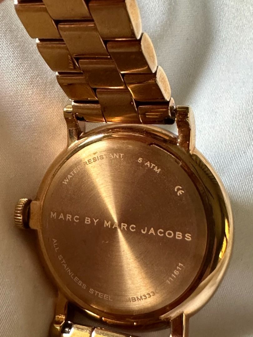 Marc jacobs hotsell mbm3330