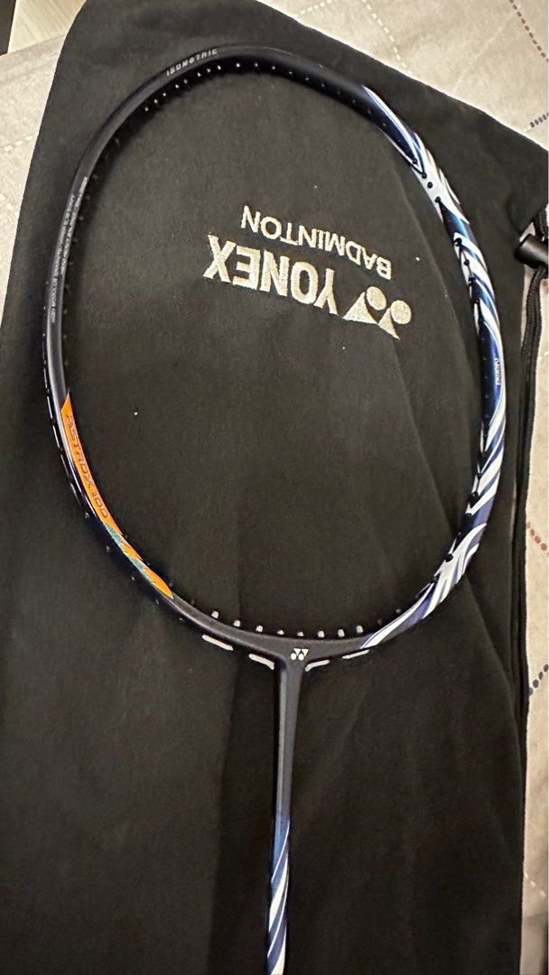 Yonex 100zz Navy 4u5 JP, 運動產品, 運動與體育, 運動與體育- 球拍和