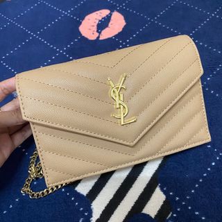 (Category: ) located in . Submitted by 4lifeprelove (Listing ID 1247261684, Image 1). Description: .