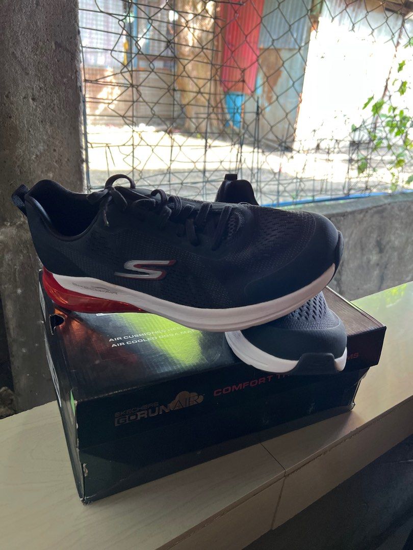 Skechers gorun hotsell air - jetstream