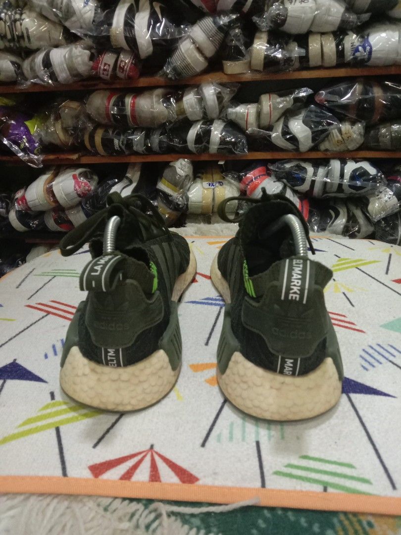 Triple white nmd camo shop