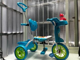 三輪腳踏推車