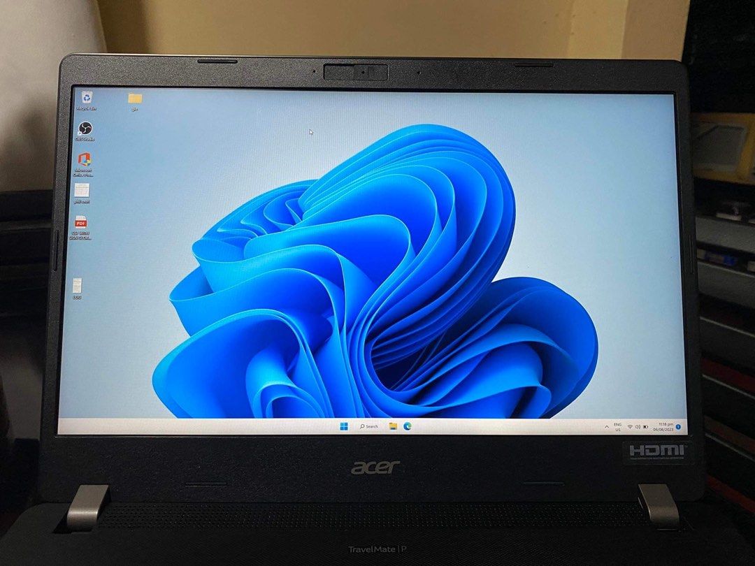 Acer TravelMate P214-52 (Category: Laptops & Notebooks) located in Bacoor. Submitted by agtaruc (Listing ID 1247496150, Image 2). Description: Processor: Intel(R) Core(TM) i5-10210U CPU @ 1.60GHz 2.11 GHz Installed RAM: 8.00 GB (7.84 GB usable) Device IN: B8BD4F80-49A0-421A-BOFD-898074A1FD82 Product ID: 00327-30891-84420-AAOEM Svstem type: 64-bit operating system. x64-based processor With box, charger RFS: tambak na, Ginamit lang sa online class 
