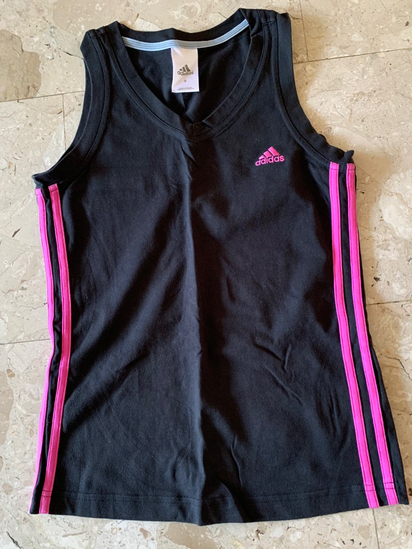 Adidas Top, Women's Fashion, Activewear on Carousell