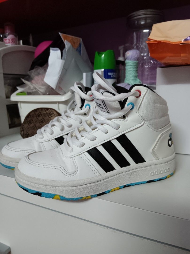 Tenis adidas pokemon clearance