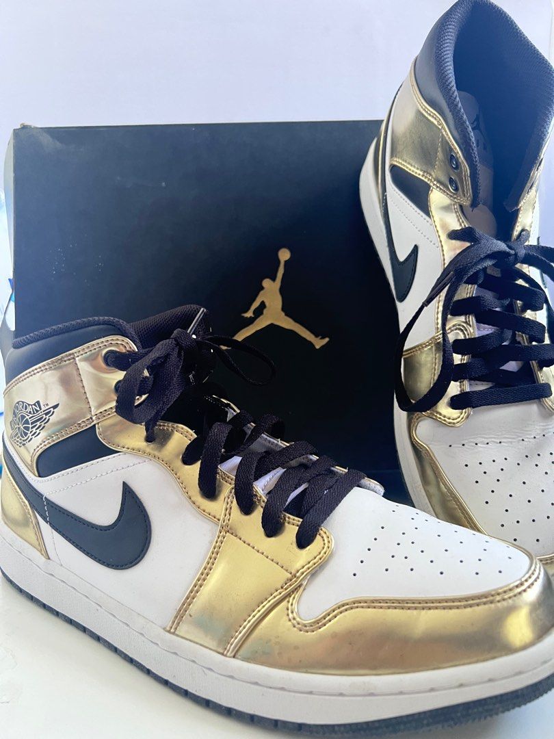 Air jordan 1 mid metallic gold sales