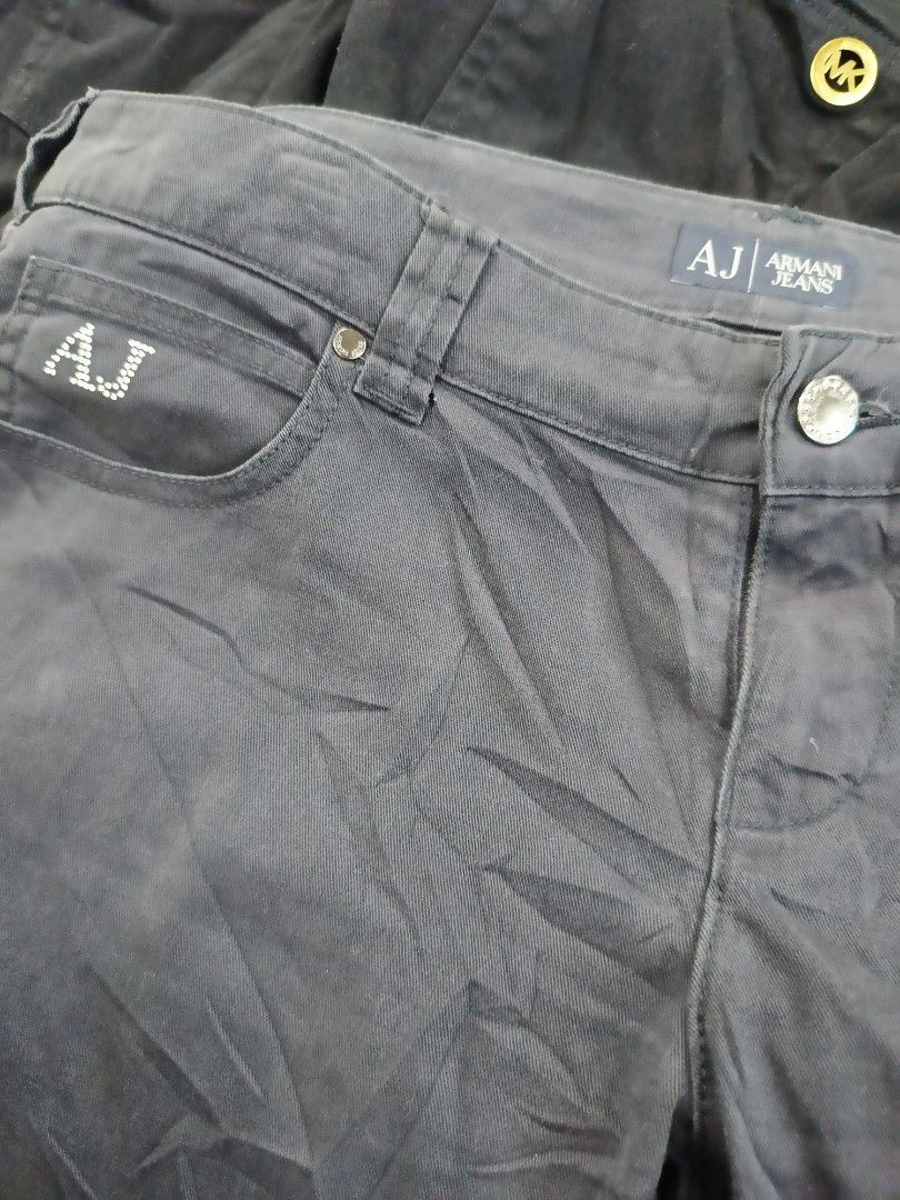 Armani hotsell jeans 37360