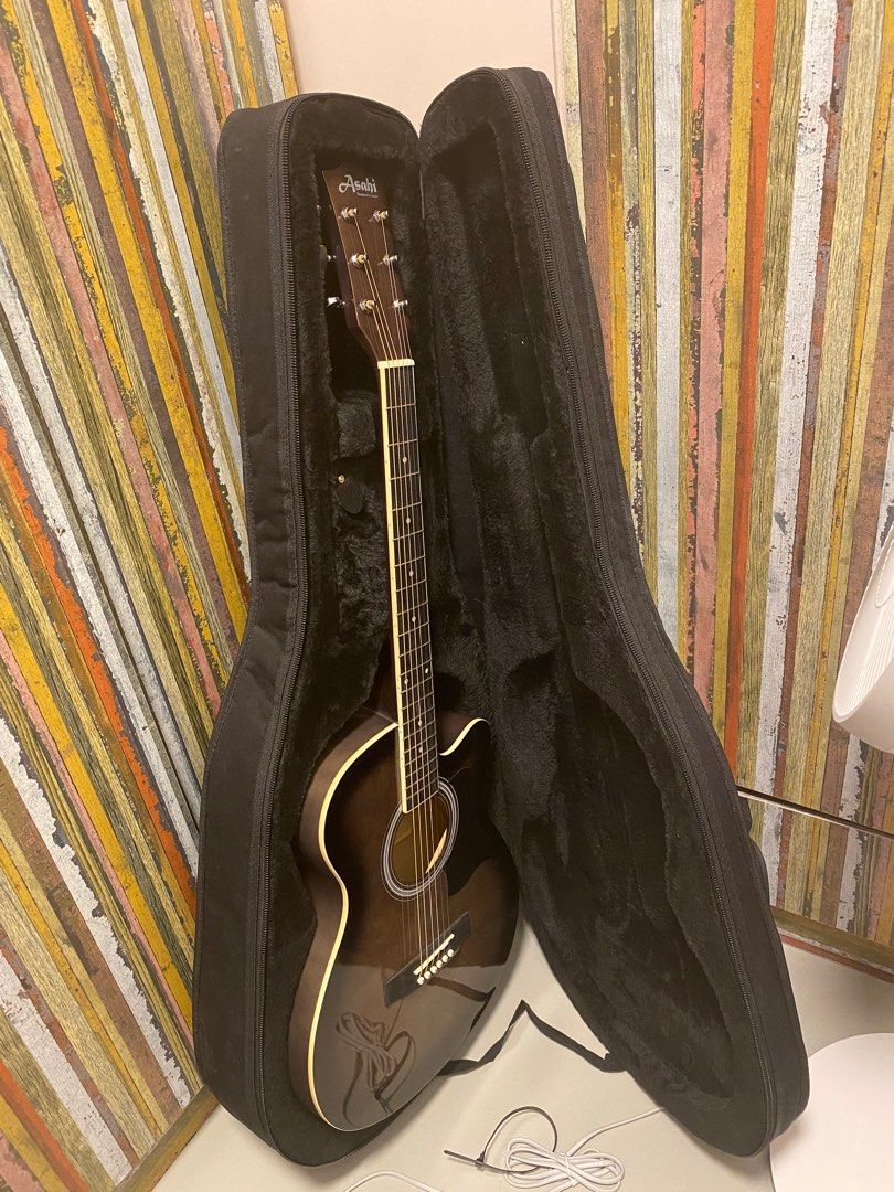 Guitar bag hardcover case