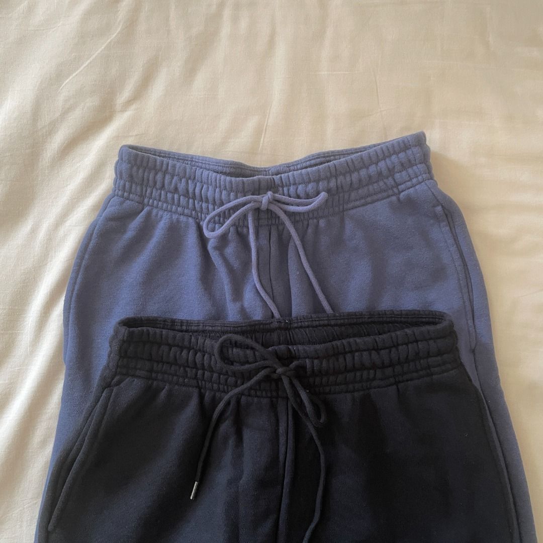 Uniqlo Women Sweat Pants in Black, M, Women's Fashion, Bottoms, Jeans &  Leggings on Carousell