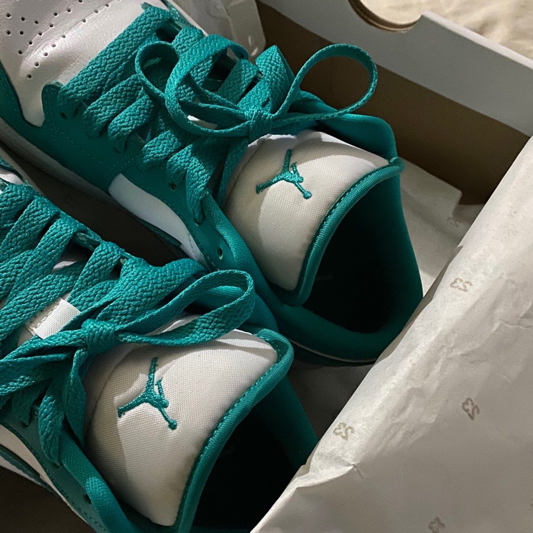 Authentic Nike Air Jordan 1 Low, Women's Fashion, Footwear, Sneakers on ...