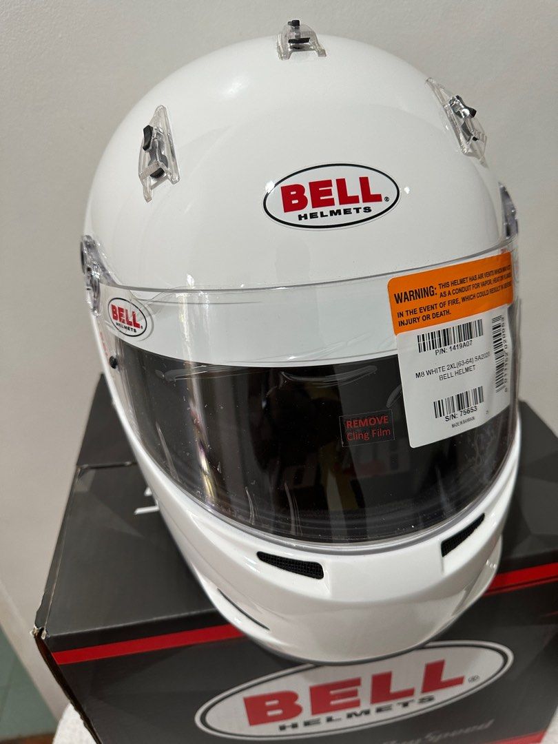 Bell M8 SA2020 (Category: Helmets and other Riding Gears) located in Paranaque City. Submitted by flightindustries__ (Listing ID 1247447219, Image 2). Description: Brand new tried on only rare size 2xl Complete with box Bell m8 SA2020 Negotiable offer up.