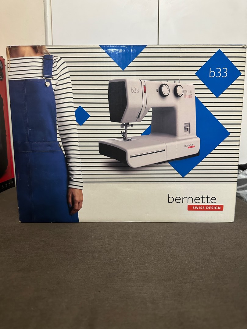 B33 Sewing Machine Swiss Design, TV & Home Appliances, Other