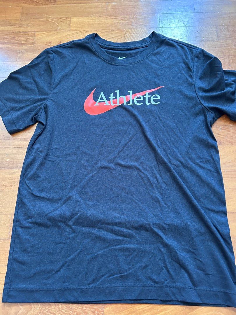 Red and black nike shirt hotsell