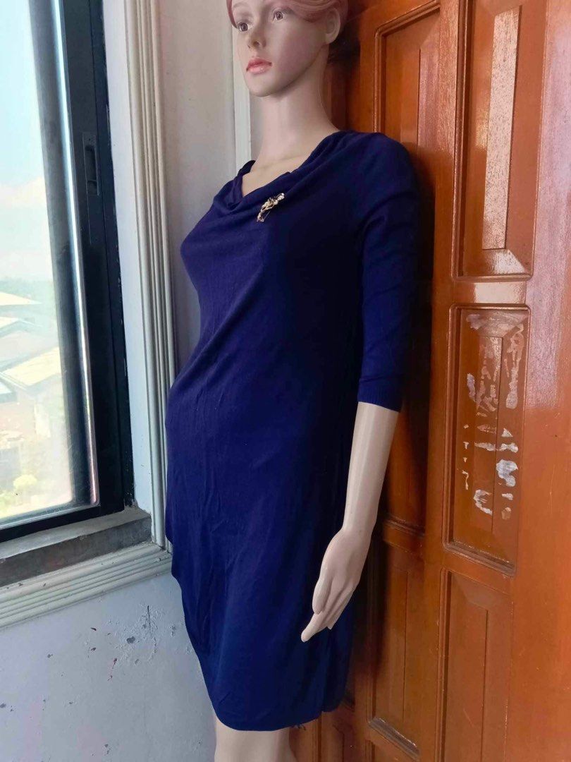 Blue beautiful cashmere look alike (Category: Dresses) located in Muntinlupa City. Submitted by goldensnake888enterprise (Listing ID 1247377022, Image 1). Description: Length 30.