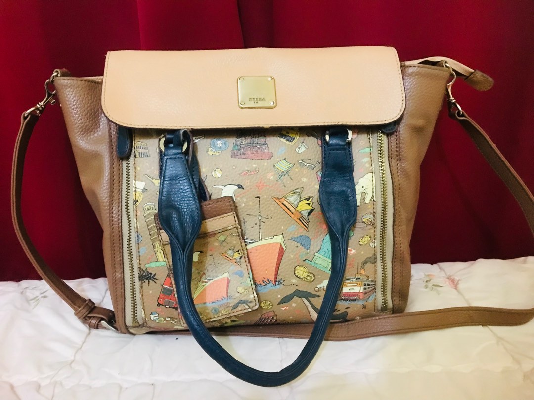 vintage Brera italy bag sling, Women's Fashion, Bags & Wallets, Cross-body  Bags on Carousell