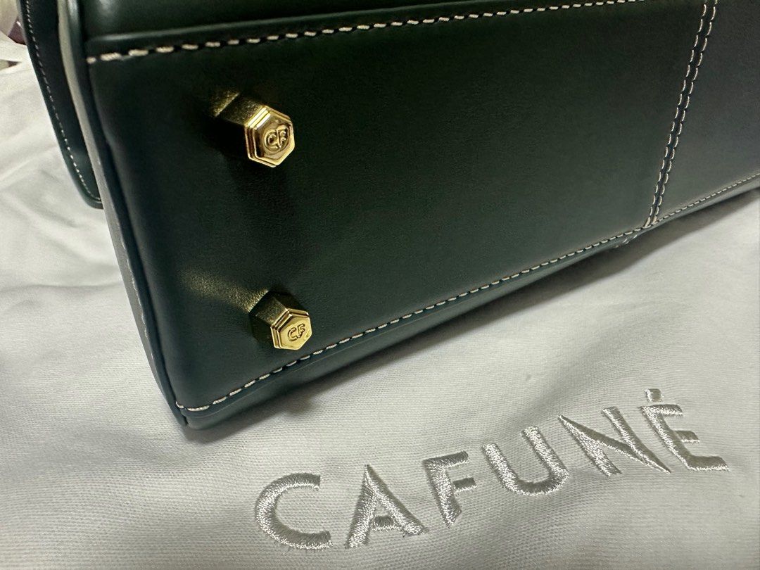 Cafune STANCE BAG Forest, 名牌, 手袋及銀包- Carousell